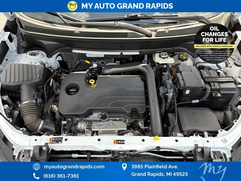 used 2023 Chevrolet Equinox car, priced at $19,894