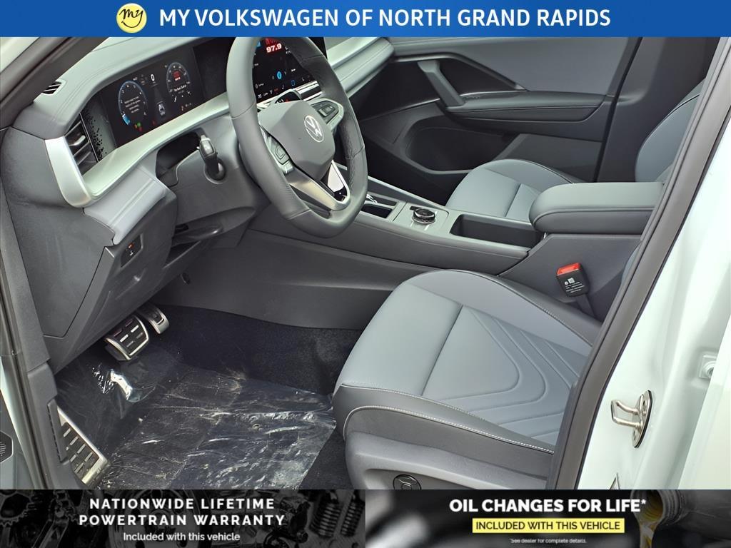 new 2025 Volkswagen Tiguan car, priced at $39,964
