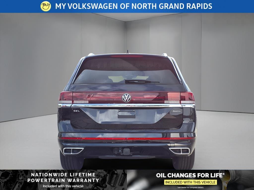 new 2025 Volkswagen Atlas car, priced at $51,238
