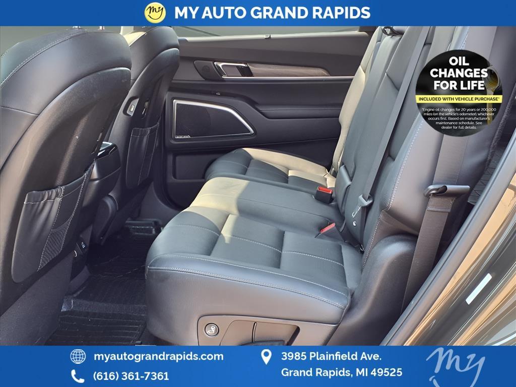used 2022 Kia Telluride car, priced at $36,989