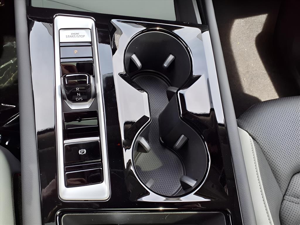 new 2025 Volkswagen Atlas car, priced at $47,371