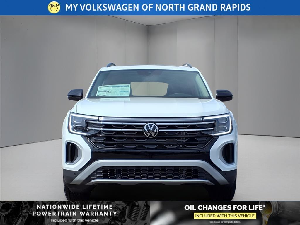 new 2025 Volkswagen Atlas car, priced at $45,906