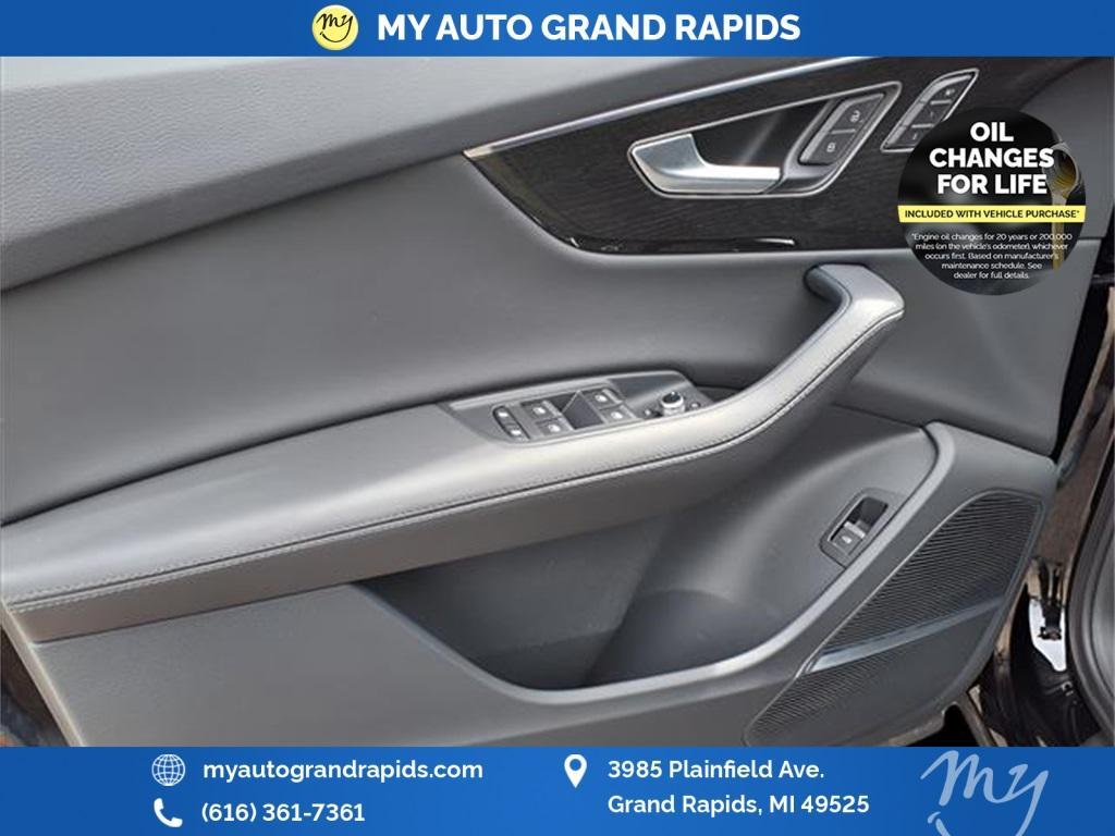 used 2024 Audi Q7 car, priced at $54,718