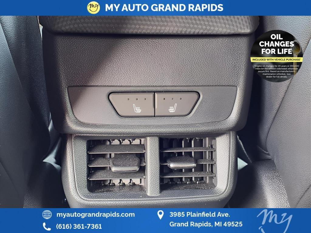 used 2025 Chevrolet Equinox car, priced at $33,445