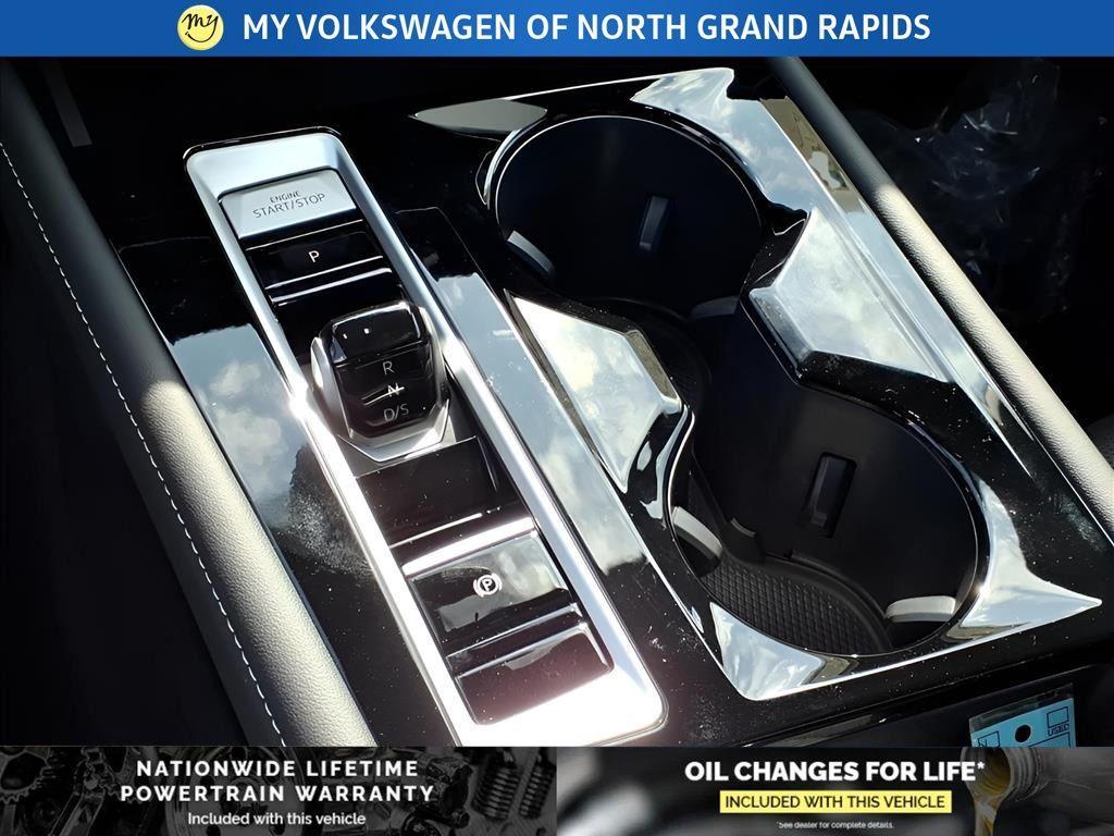 new 2026 Volkswagen Atlas Cross Sport car, priced at $52,876