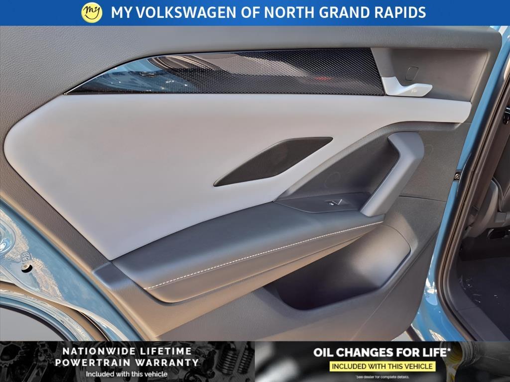 new 2025 Volkswagen Tiguan car, priced at $36,926
