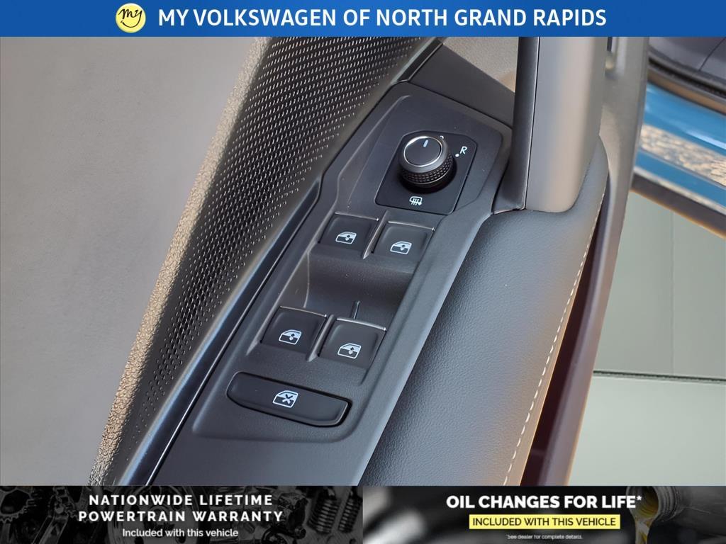 new 2025 Volkswagen Tiguan car, priced at $36,926