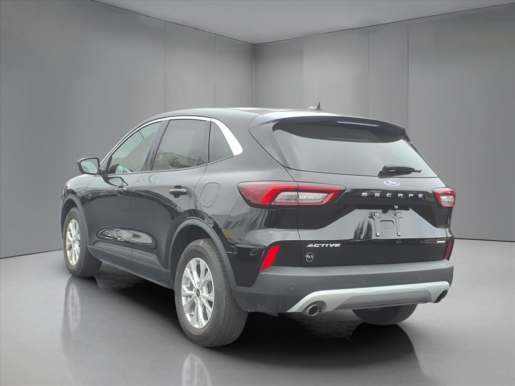 used 2023 Ford Escape car, priced at $23,448
