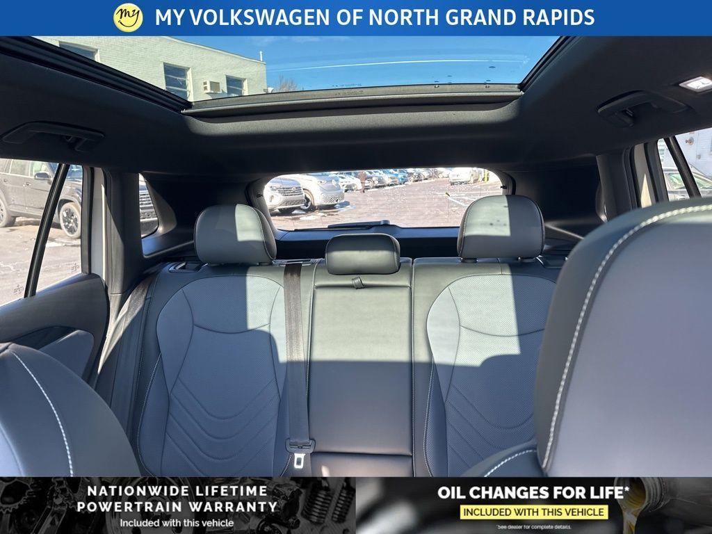 new 2026 Volkswagen Tiguan car, priced at $40,232