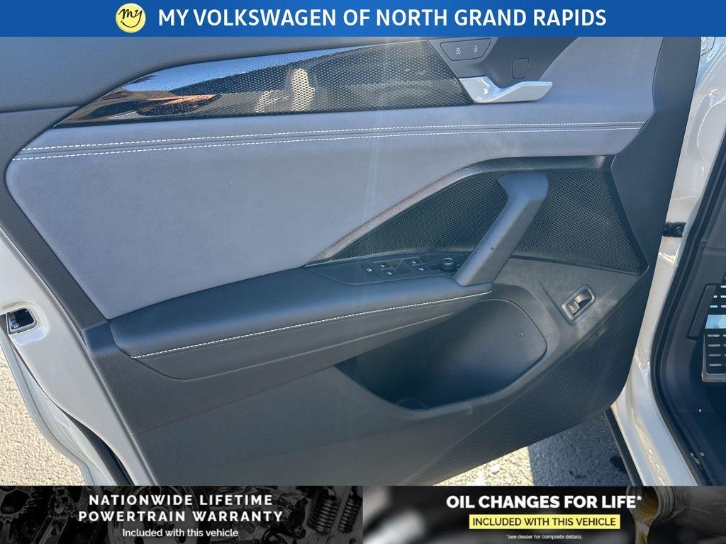 new 2026 Volkswagen Tiguan car, priced at $40,232