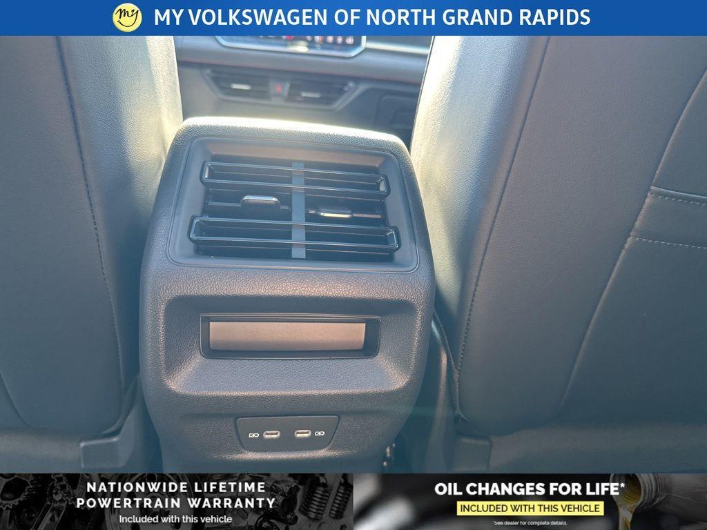 new 2026 Volkswagen Tiguan car, priced at $40,232