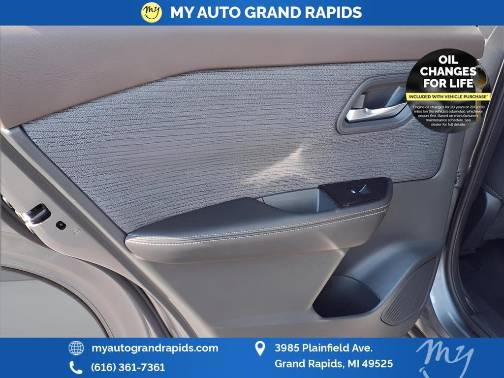 used 2022 Nissan Rogue car, priced at $22,920