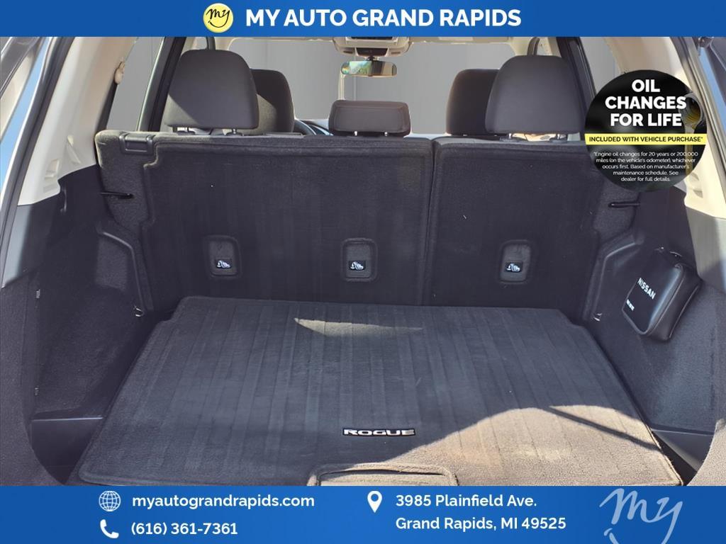 used 2022 Nissan Rogue car, priced at $22,920