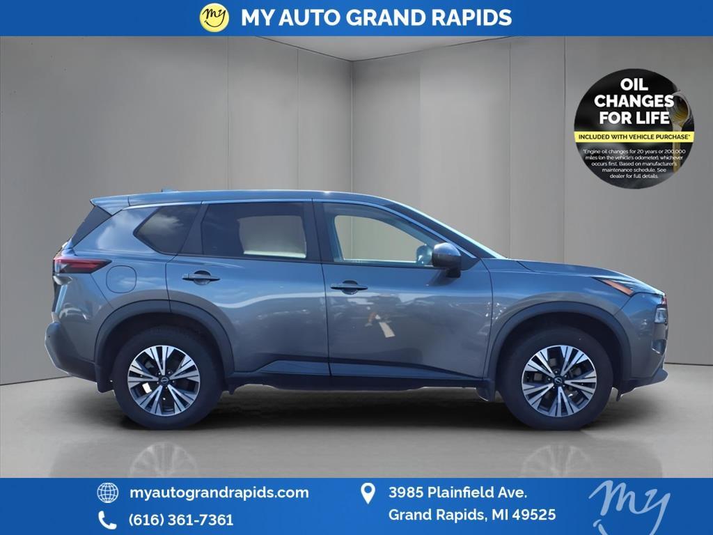 used 2022 Nissan Rogue car, priced at $22,920