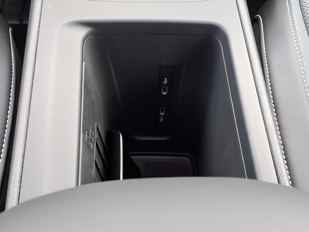 new 2025 Volkswagen Tiguan car, priced at $39,081