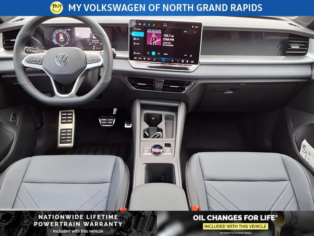 new 2025 Volkswagen Tiguan car, priced at $39,081