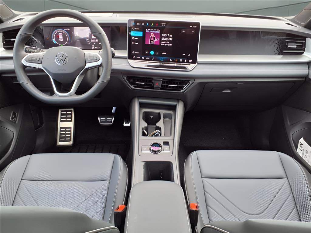 new 2025 Volkswagen Tiguan car, priced at $39,081