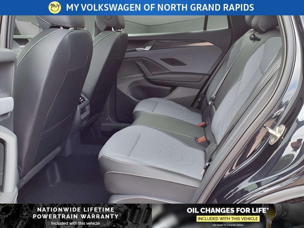 new 2025 Volkswagen Tiguan car, priced at $39,081