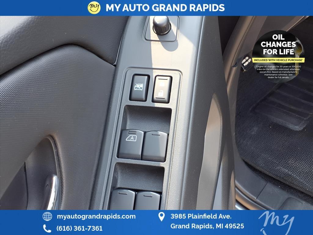 used 2023 Nissan Frontier car, priced at $28,450