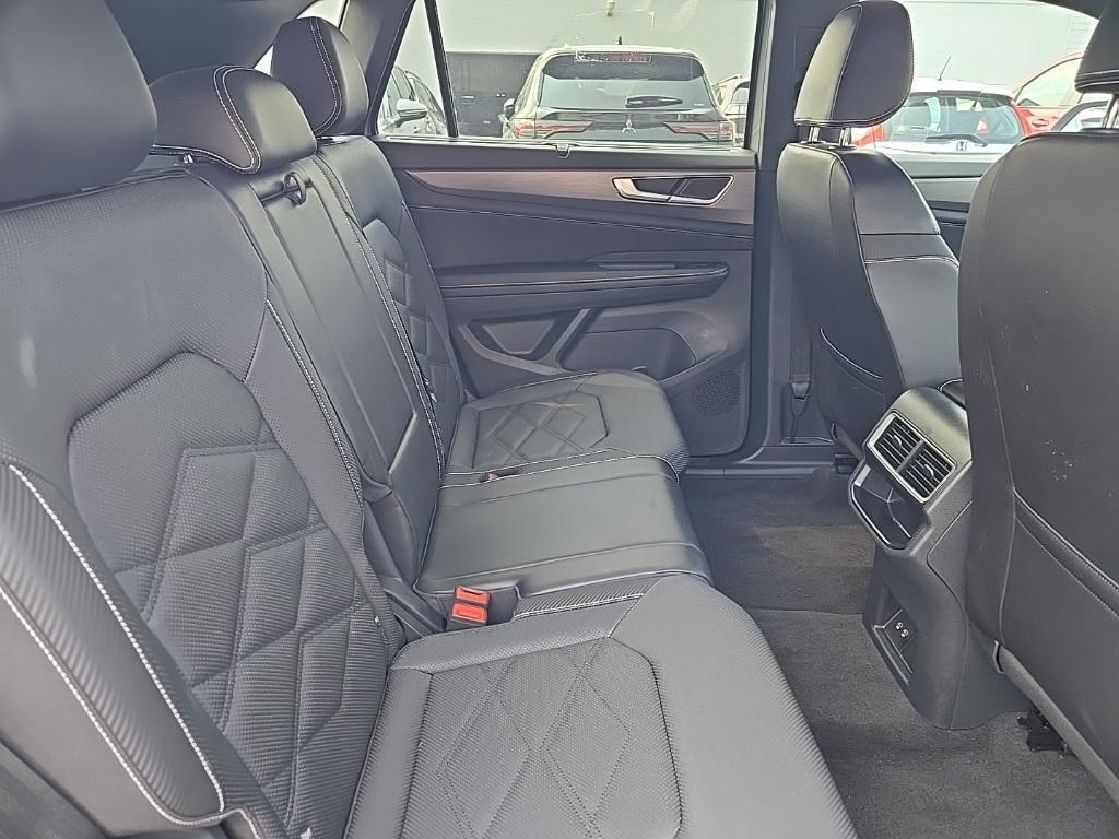 used 2024 Volkswagen Atlas Cross Sport car, priced at $37,696