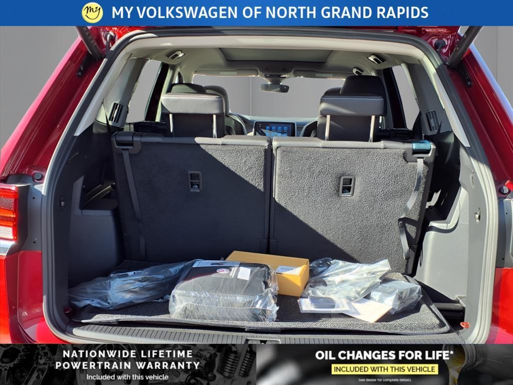 new 2025 Volkswagen Atlas car, priced at $50,466