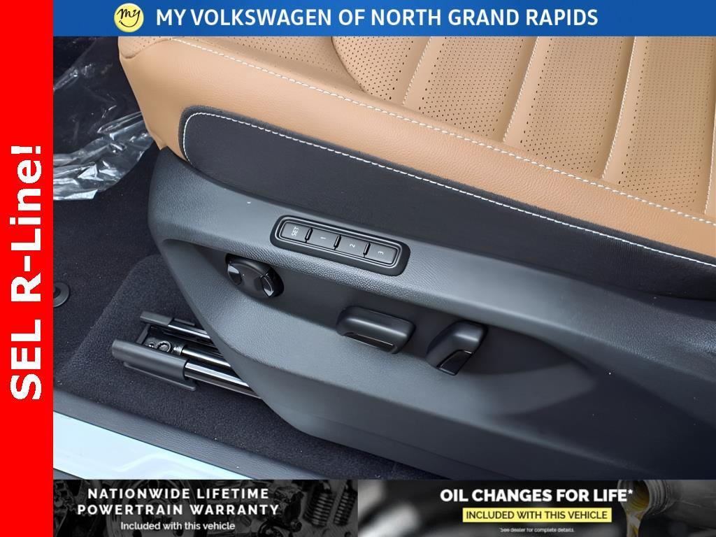 new 2025 Volkswagen Atlas Cross Sport car, priced at $48,709