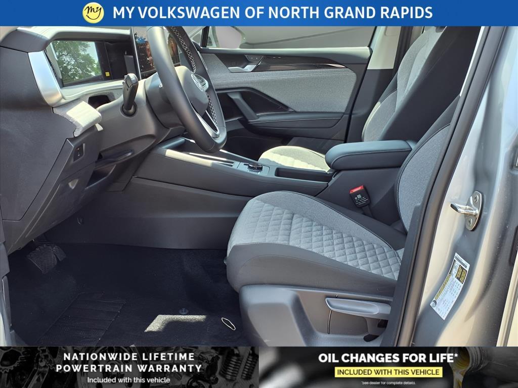 new 2025 Volkswagen Tiguan car, priced at $32,146