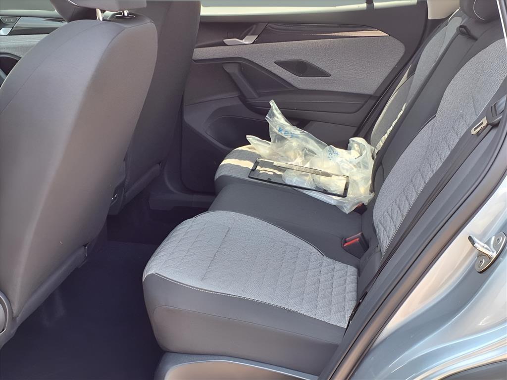 new 2025 Volkswagen Tiguan car, priced at $33,121