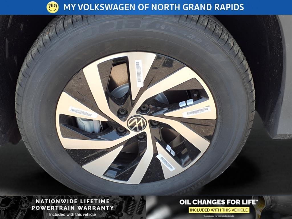 new 2025 Volkswagen Tiguan car, priced at $32,146