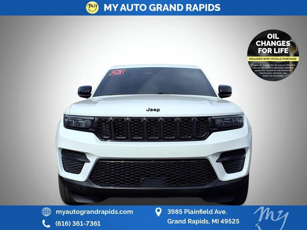used 2023 Jeep Grand Cherokee car, priced at $28,488