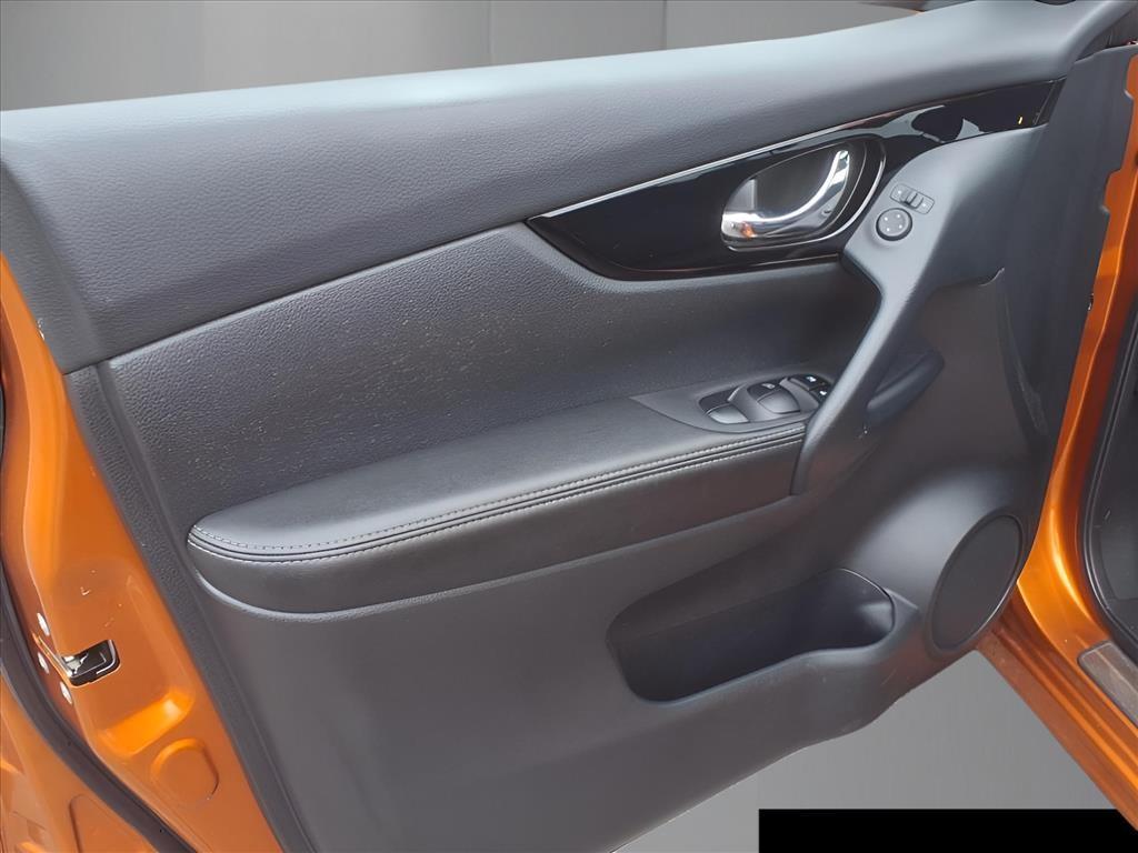 used 2022 Nissan Rogue Sport car, priced at $22,894