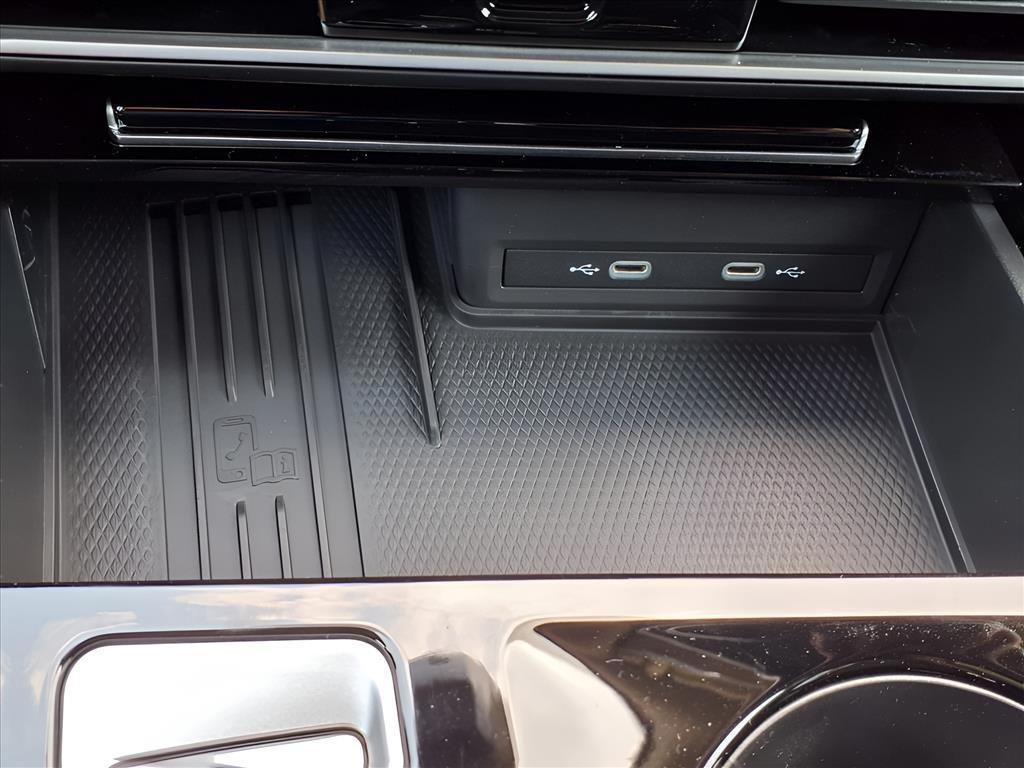 new 2025 Volkswagen Atlas car, priced at $48,899