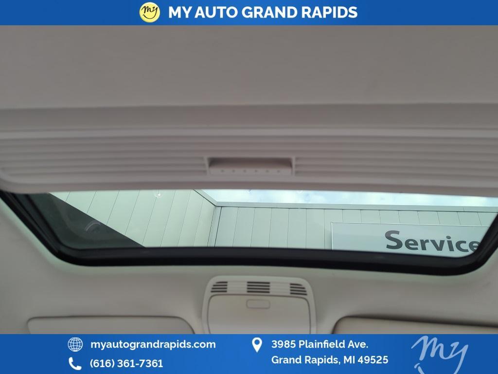 used 2007 Volkswagen Passat car, priced at $5,358