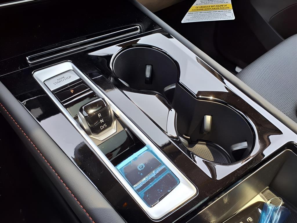 new 2025 Volkswagen Atlas car, priced at $47,170