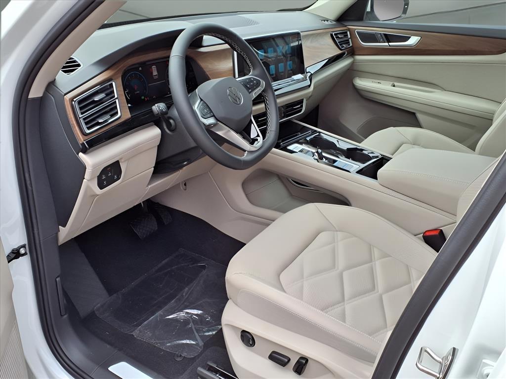 new 2025 Volkswagen Atlas car, priced at $44,501