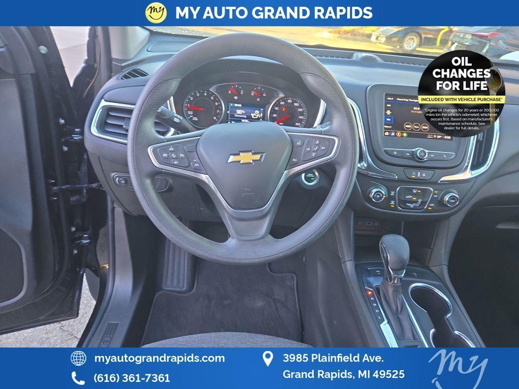 used 2023 Chevrolet Equinox car, priced at $24,460