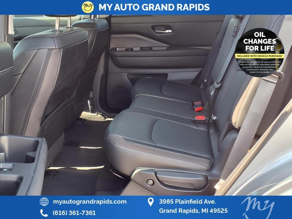 used 2024 Nissan Pathfinder car, priced at $37,469