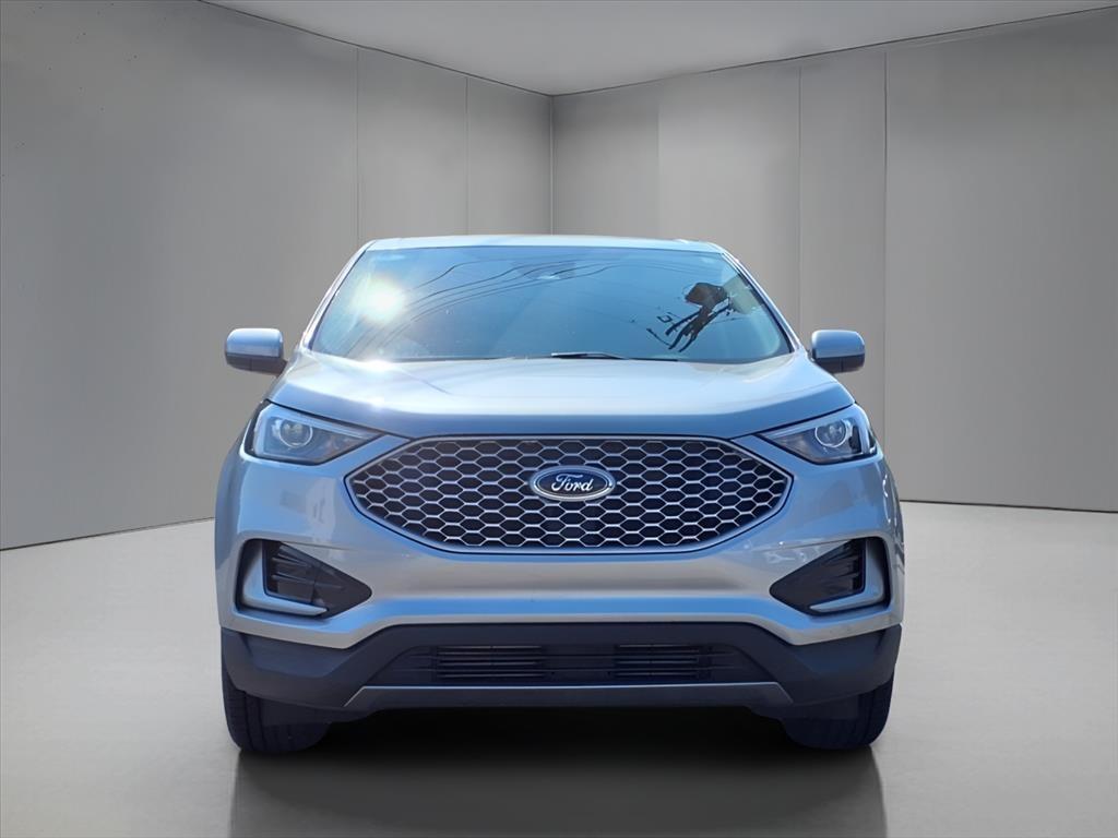 used 2024 Ford Edge car, priced at $25,976