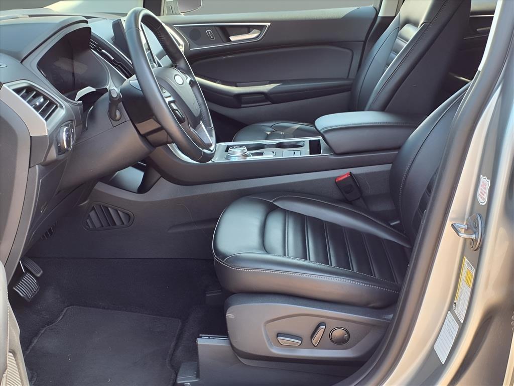 used 2024 Ford Edge car, priced at $25,976