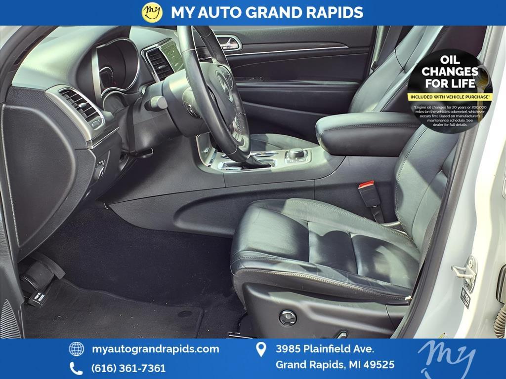 used 2022 Jeep Grand Cherokee WK car, priced at $28,182