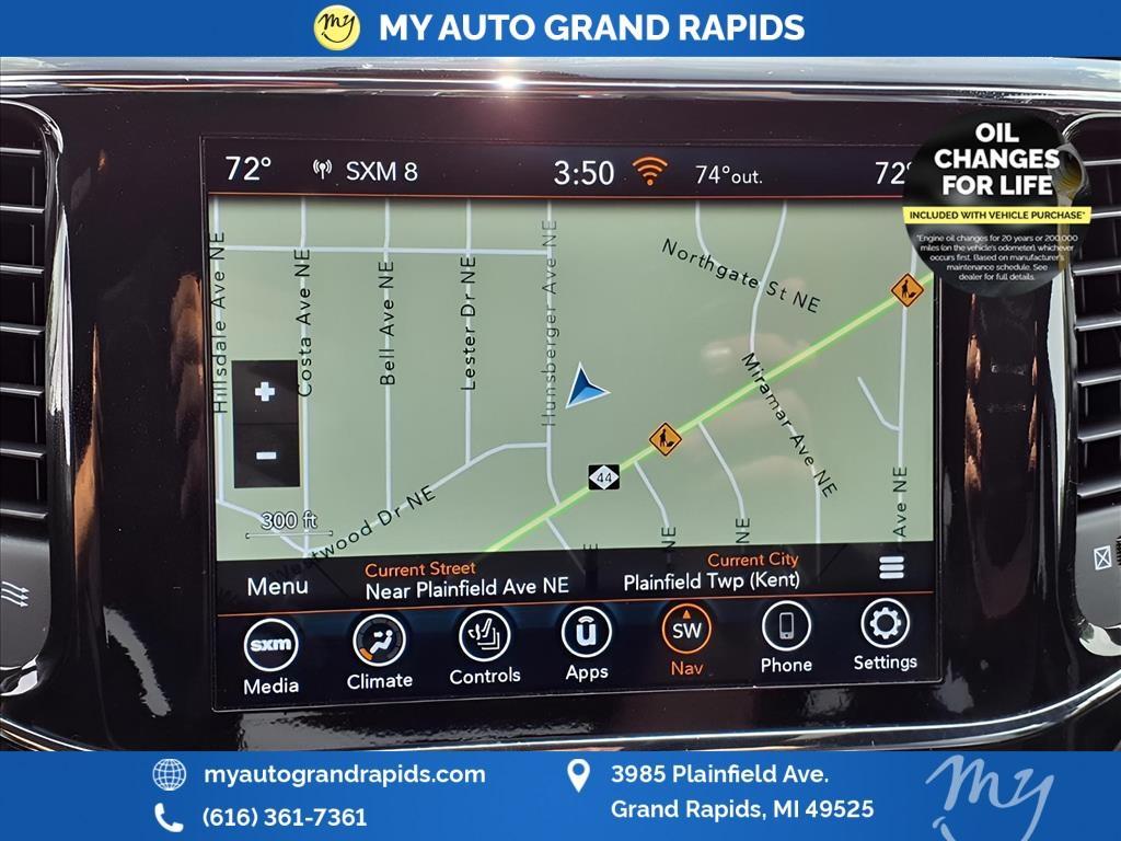 used 2022 Jeep Grand Cherokee WK car, priced at $28,182