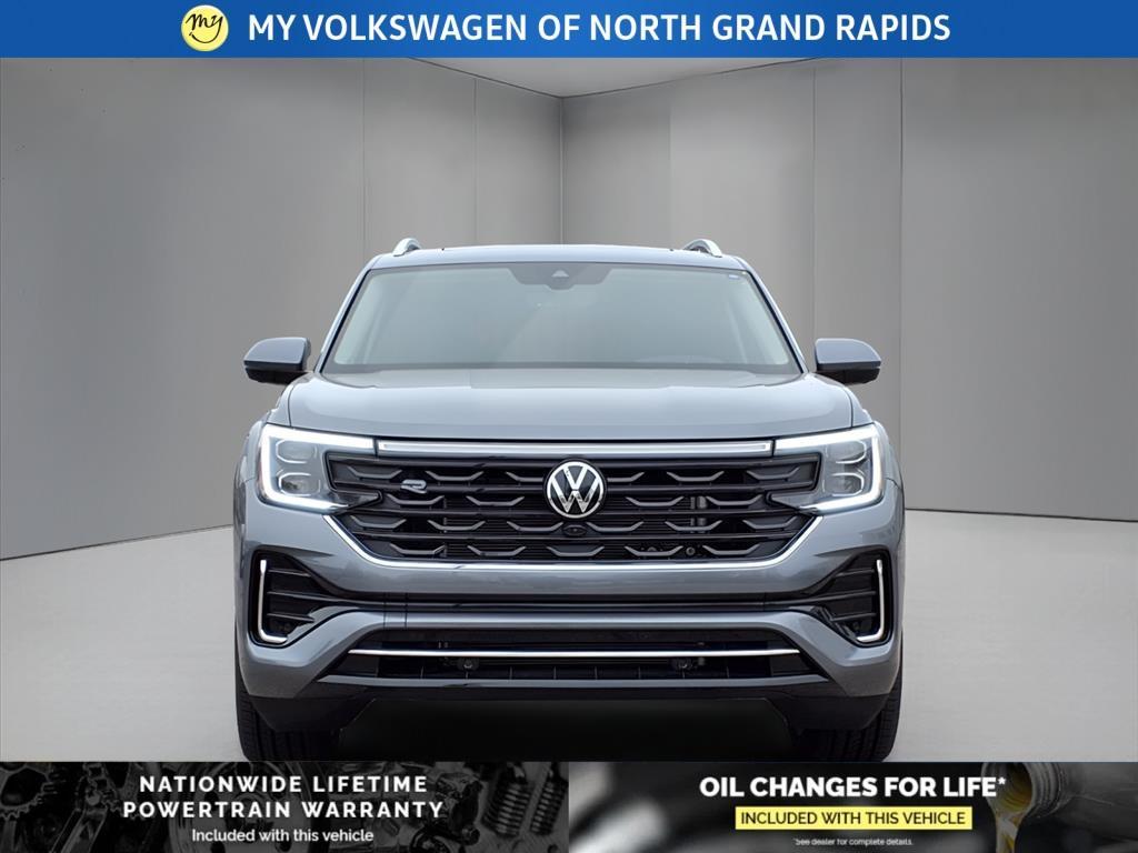 new 2025 Volkswagen Atlas car, priced at $50,983