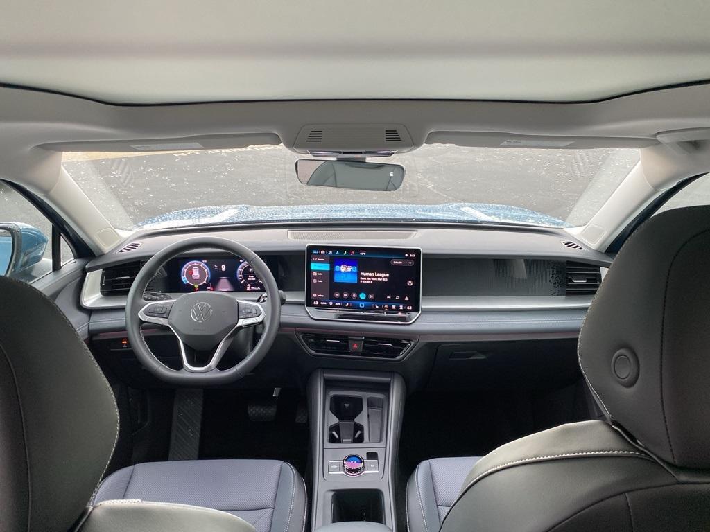 new 2025 Volkswagen Tiguan car