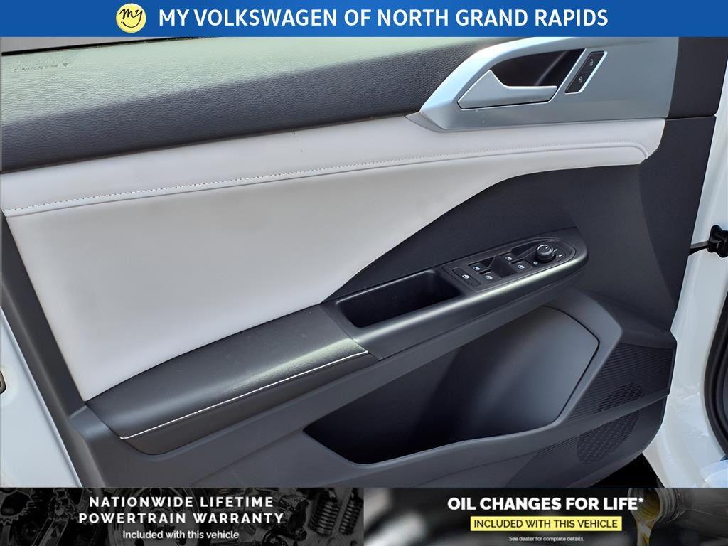 new 2025 Volkswagen Taos car, priced at $29,928