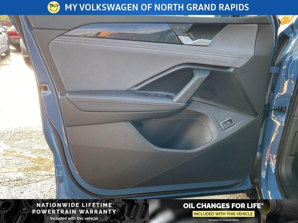 new 2026 Volkswagen Tiguan car, priced at $39,155