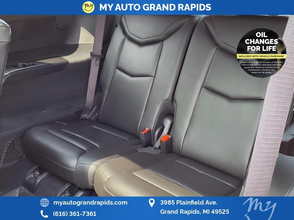 used 2020 Cadillac XT6 car, priced at $29,216