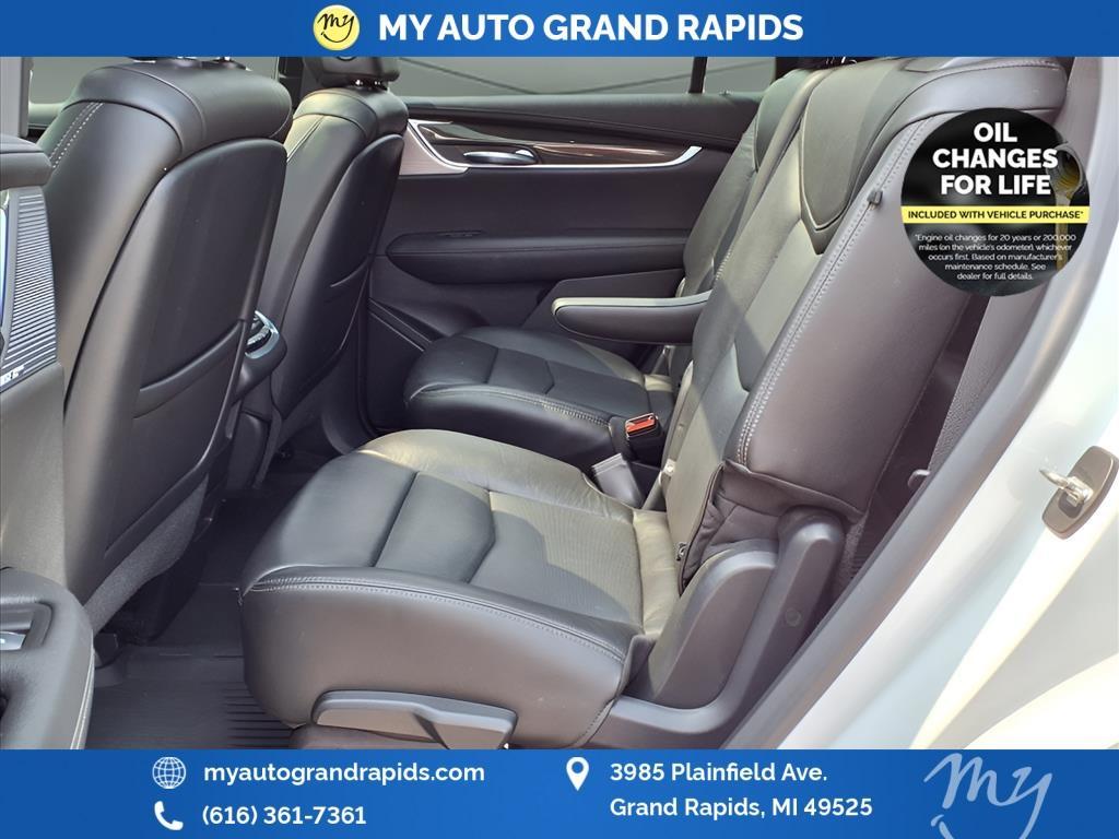 used 2020 Cadillac XT6 car, priced at $29,216