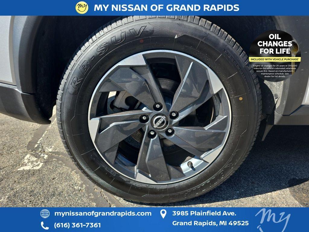 used 2024 Nissan Rogue car, priced at $22,769