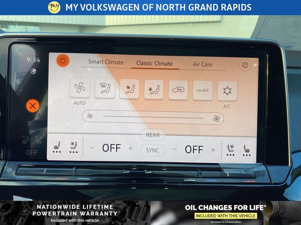 new 2026 Volkswagen Atlas car, priced at $50,073