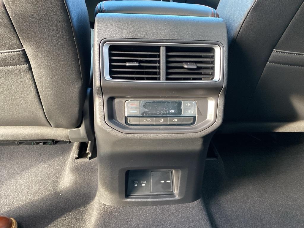 new 2026 Volkswagen Atlas car, priced at $50,573